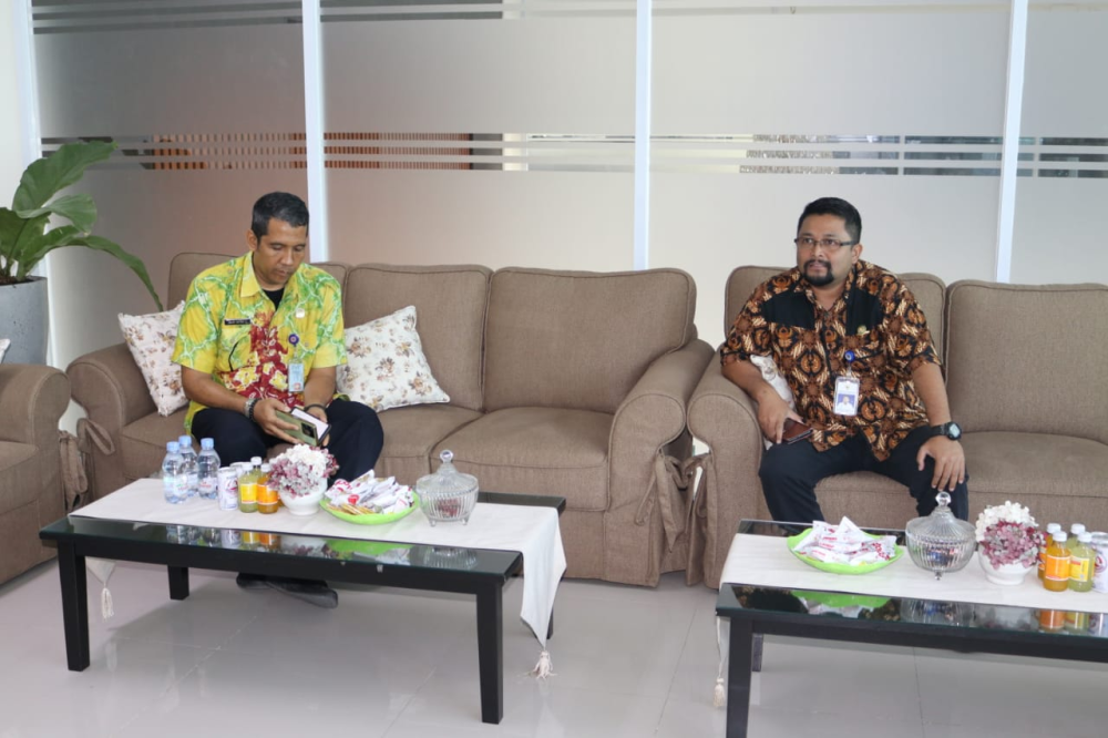 Kunjungan ke VTS Center Batam dan KSOP Khusus Batam
