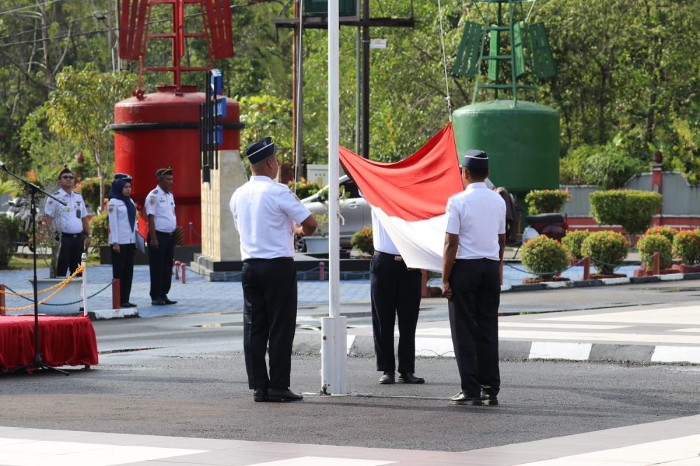 Kegiatan Apel Pagi Setiap Hari Senin