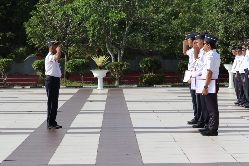 Kegiatan Apel Pagi Setiap Hari Senin