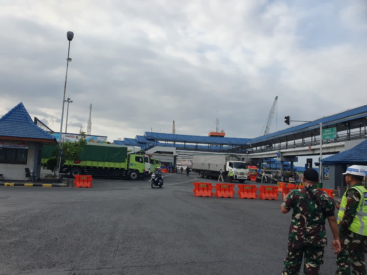 Percepat Penguraian Antrean Kendaraan di Pelabuhan Ketapang, KSOP Tanjung Wangi Optimalkan Layanan Penerbitan SPB