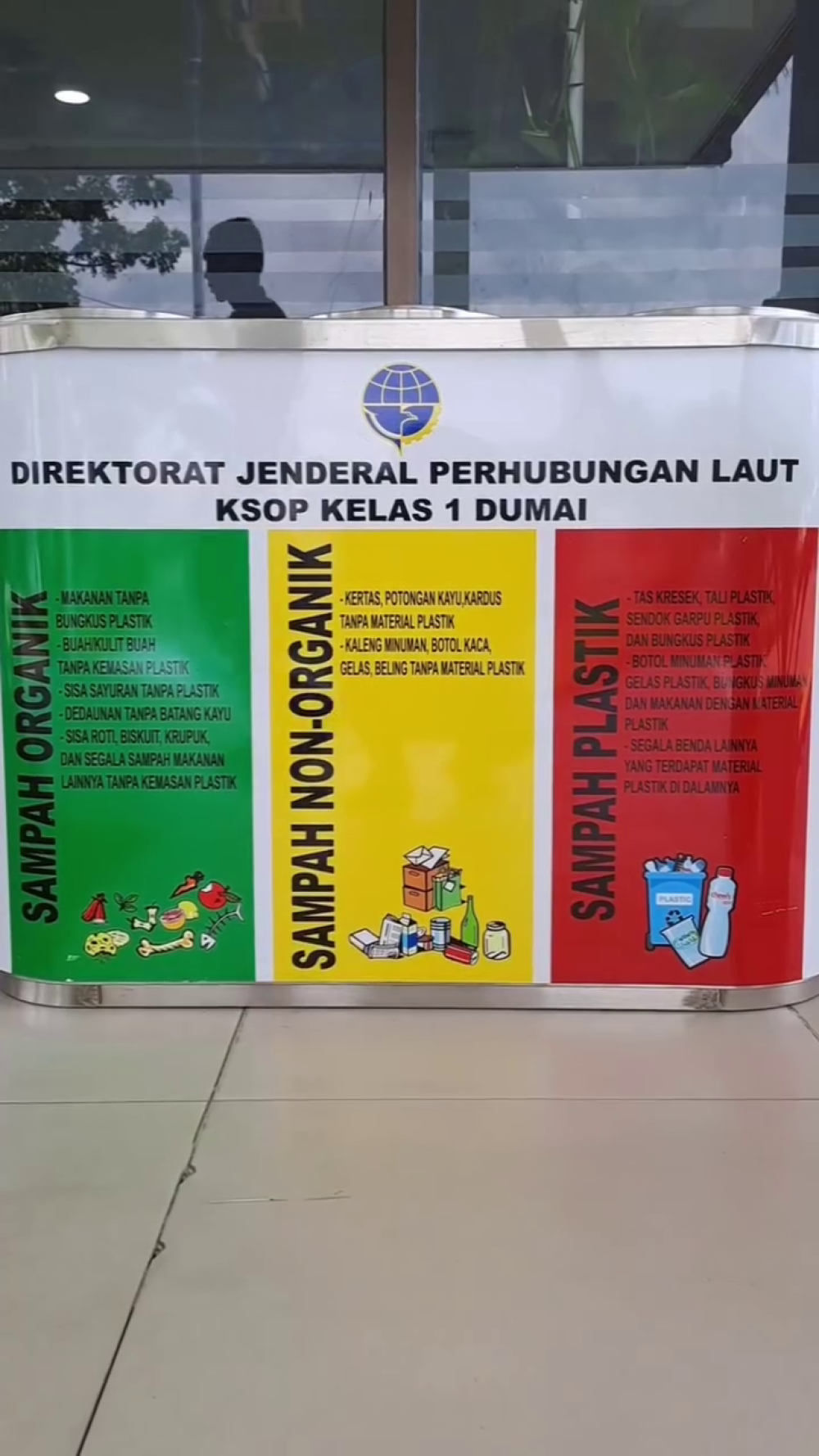YUK BUANG SAMPAH SESUAI DENGAN JENISNYA