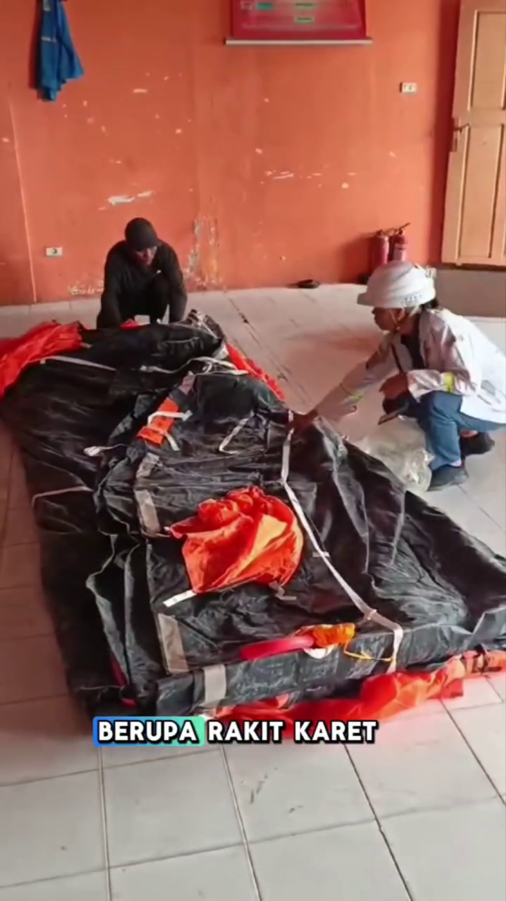 PEMERIKSAAN LIFE RAFT PADA KAPAL PENUMPANG
