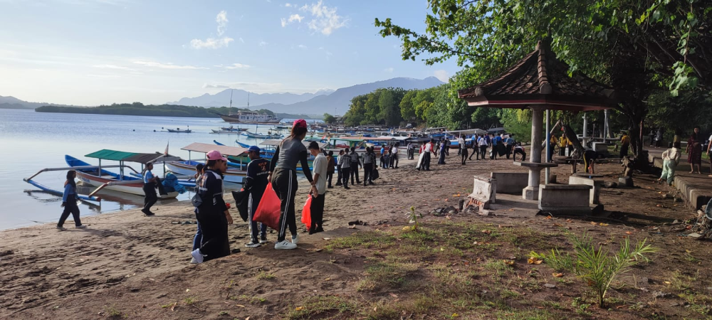 PELAKSANAAN BERSIH PANTAI DI WATER BEE UNTUK MEMPERINGATI HARI PERHUBUNGAN NASIONAL TAHUN 2024