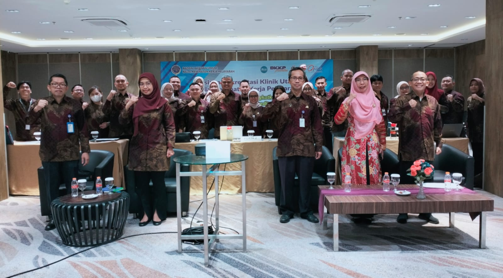 *PERSIAPAN AKREDITASI KLINIK UTAMA BALAI KESEHATAN KERJA PELAYARAN, DITJEN HUBLA BERIKAN PEMBEKALAN*