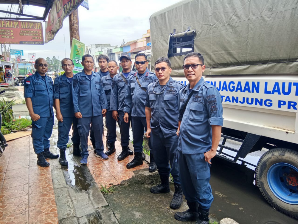 KPLP KEMENHUB BERHASIL SELAMATKAN 19 AWAK KAPAL MV FELYA YANG TERDAMPAR DI UJUNG KULON