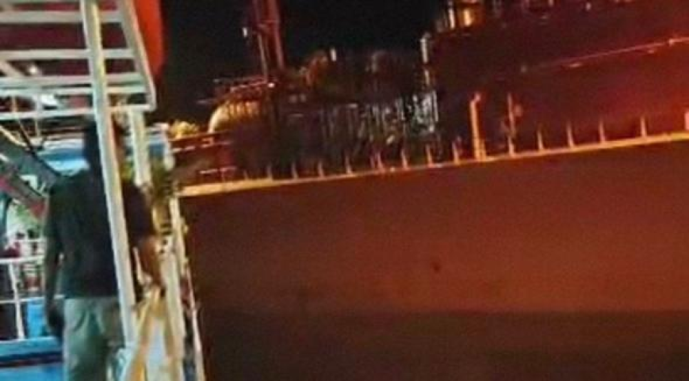 KEMENHUB TINDAK LANJUTI KECELAKAAN KMP TRIMAS FADHILA DAN MT GAS SOFIA DI PELABUHAN MERAK BANTEN