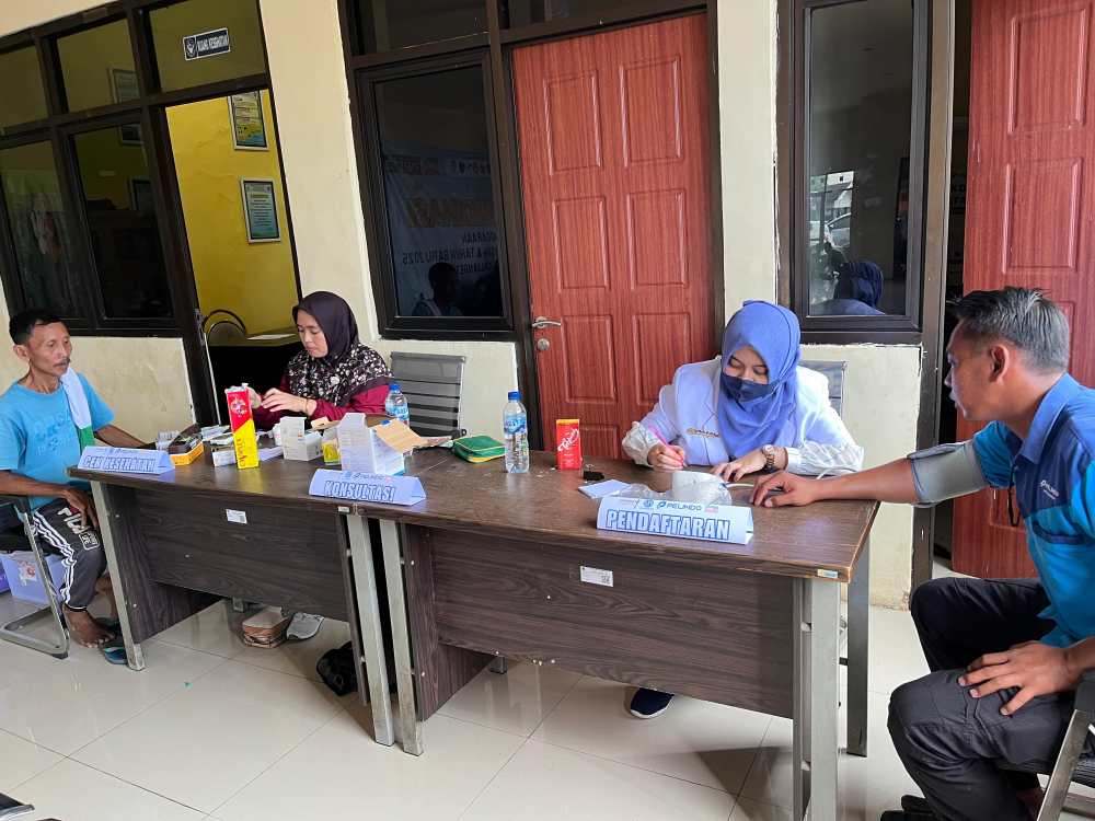 Pengobatan Gratis di Posko Nataru 2024/2025 Pelabuhan Kalianget