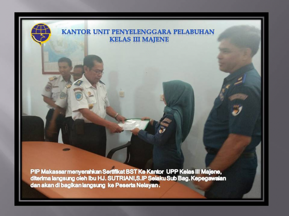 PIP MAKASSAR MENYERAHKAN SERTIFIKAT BST