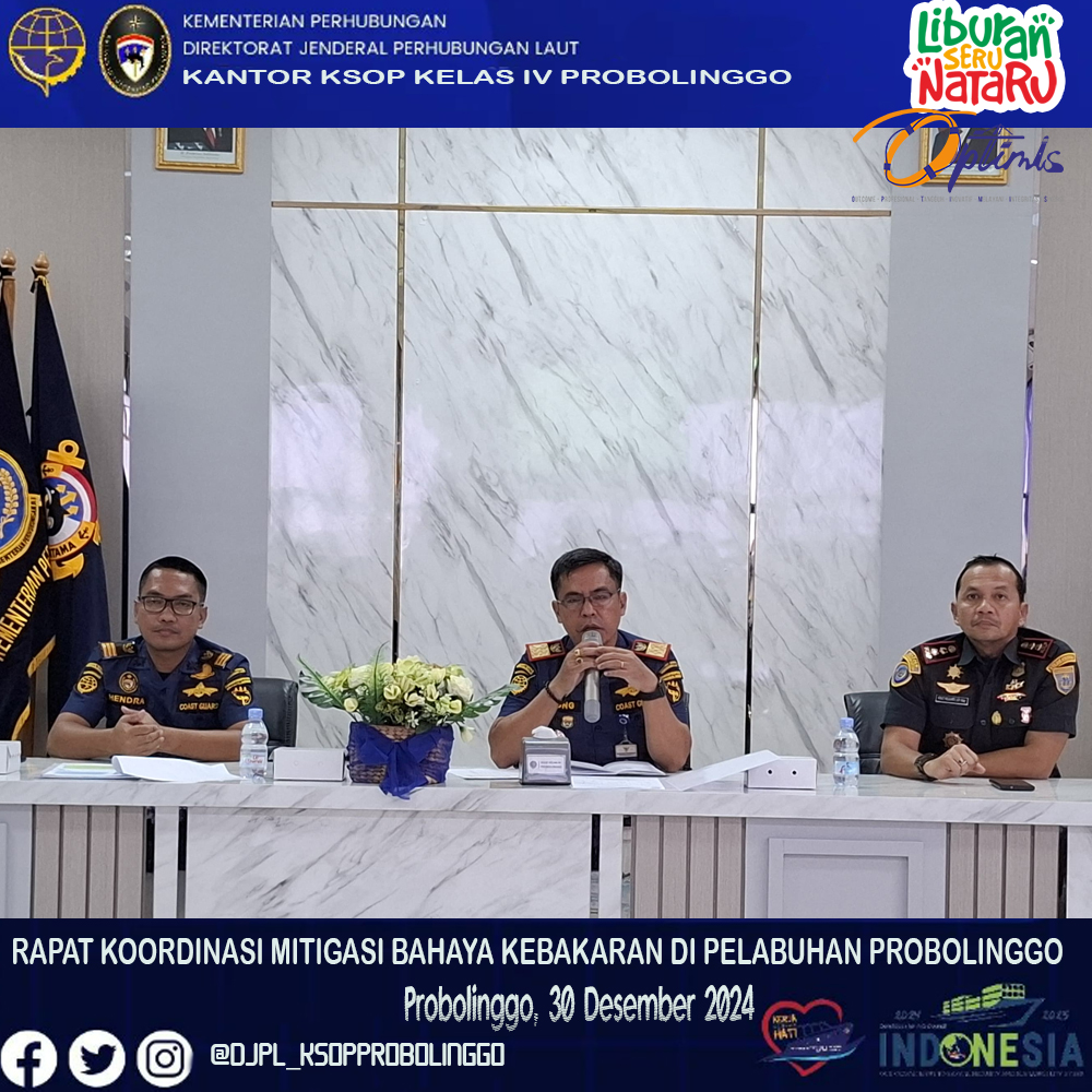 KSOP PROBOLINGGO MITIGASI KEBAKARAN KAPAL DI PELABUHAN PROBOLINGGO