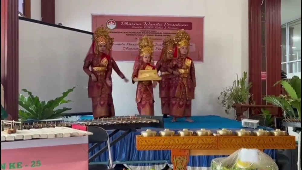 KEGIATAN HUT DWP KE-25 DAN MENYAMBUT PERINGATAN HARI IBU TAHUN 2024