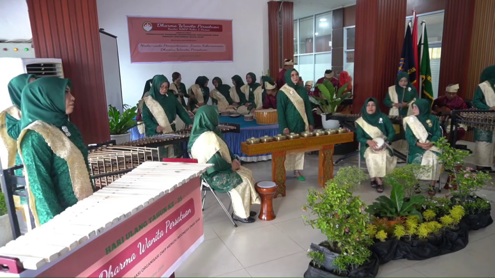 LAGU BUNDA DIMAINKAN OLEH DWP KSOP KELAS I DUMAI
