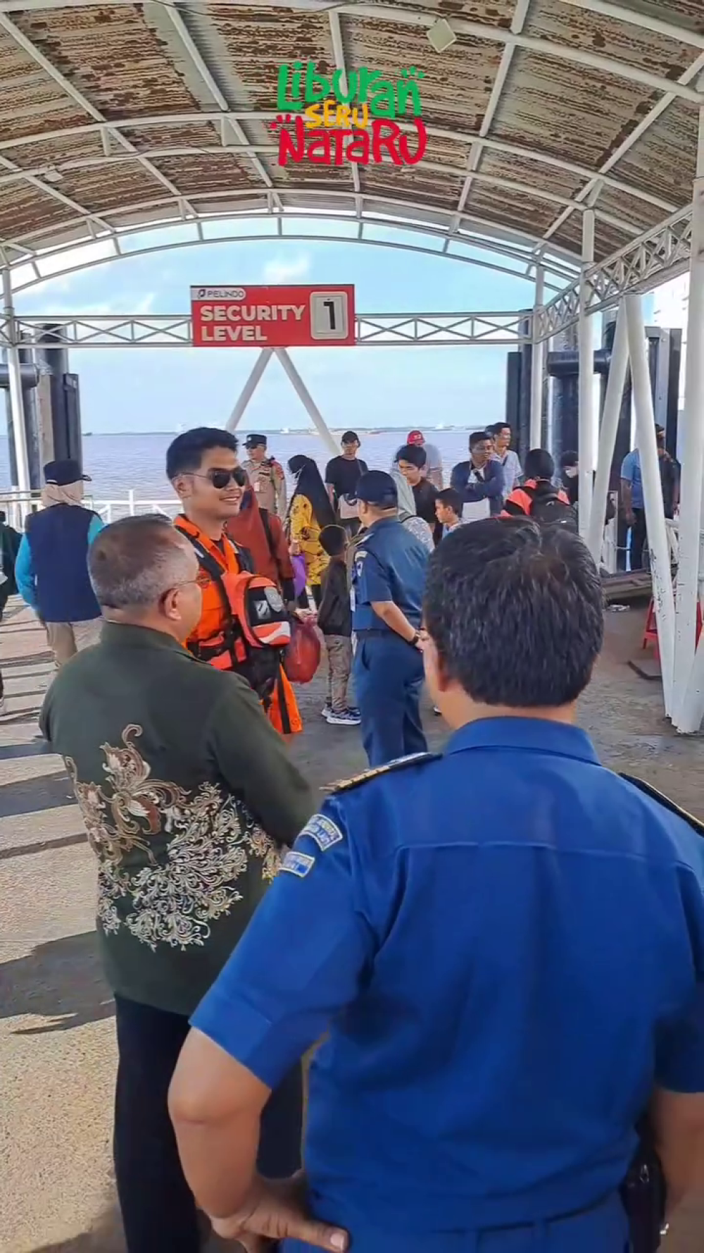 KEGIATAN DEBARKASI PENUMPANG ANGKUTAN LAUT NATAL 2024 DAN TAHUN BARU 2025 DI PELABUHAN PELINDO DUMAI