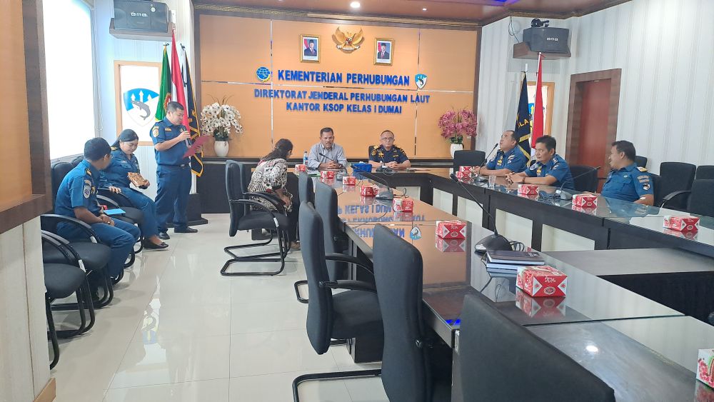 PENANDATANGANAN PERJANJIAN KERJASAMA ANTARA KANTOR KSOP KELAS I DUMAI DENGAN PT. MARITA MAKMUR JAYA TENTANG PENGGUNAAN PERAIRAN TERMINAL KHUSUS  (TERSUS)  PT. MARITA MAKMUR JAYA