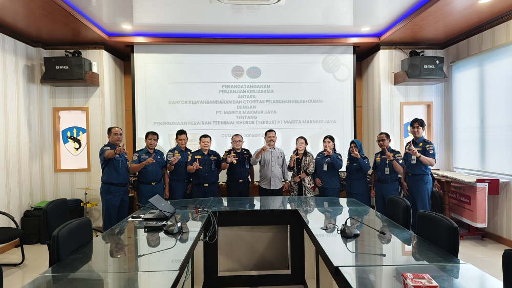 PENANDATANGANAN PERJANJIAN KERJASAMA ANTARA KANTOR KSOP KELAS I DUMAI DENGAN PT. MARITA MAKMUR JAYA TENTANG PENGGUNAAN PERAIRAN TERMINAL KHUSUS  (TERSUS)  PT. MARITA MAKMUR JAYA