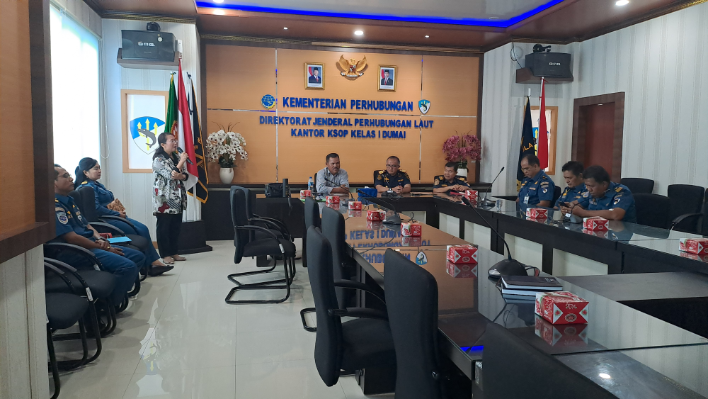 PENANDATANGANAN PERJANJIAN KERJASAMA ANTARA KANTOR KSOP KELAS I DUMAI DENGAN PT. MARITA MAKMUR JAYA TENTANG PENGGUNAAN PERAIRAN TERMINAL KHUSUS  (TERSUS)  PT. MARITA MAKMUR JAYA