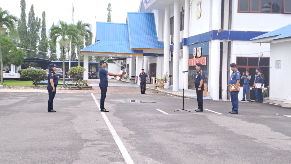 KEGIATAN APEL PAGI DI KANTOR KSOP KELAS I DUMAI