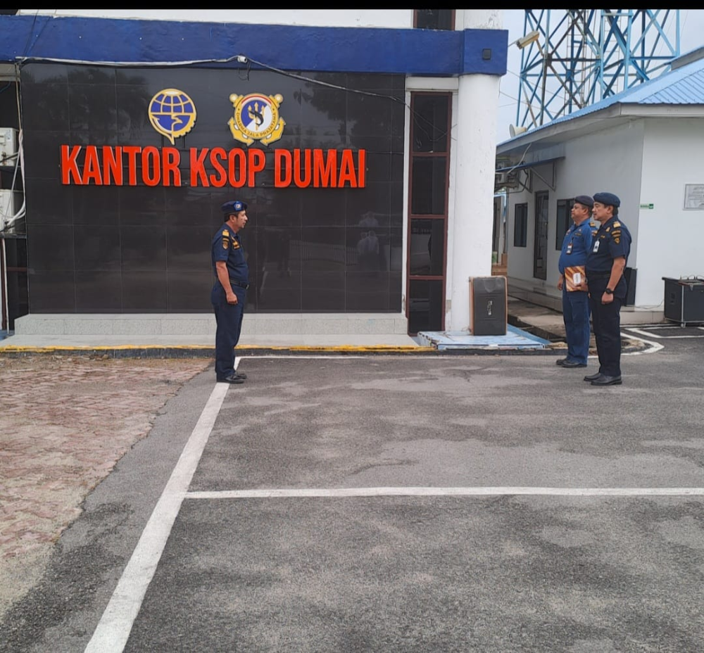 KEGIATAN APEL PAGI DI KANTOR KSOP KELAS I DUMAI