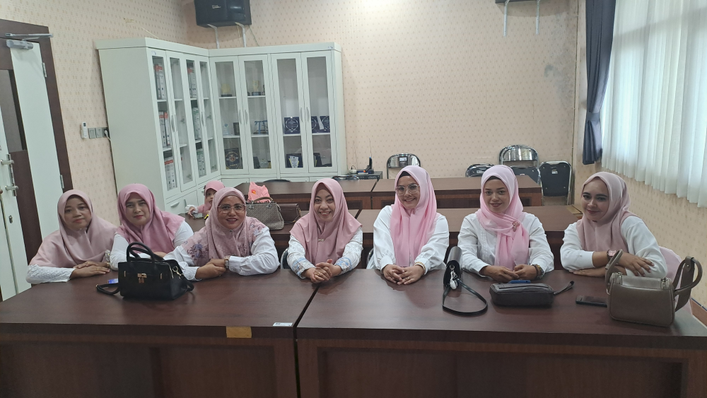 DWP kantor KSOP KELAS I DUMAI MENGIKUTI KEGIATAN COOKING CLASS