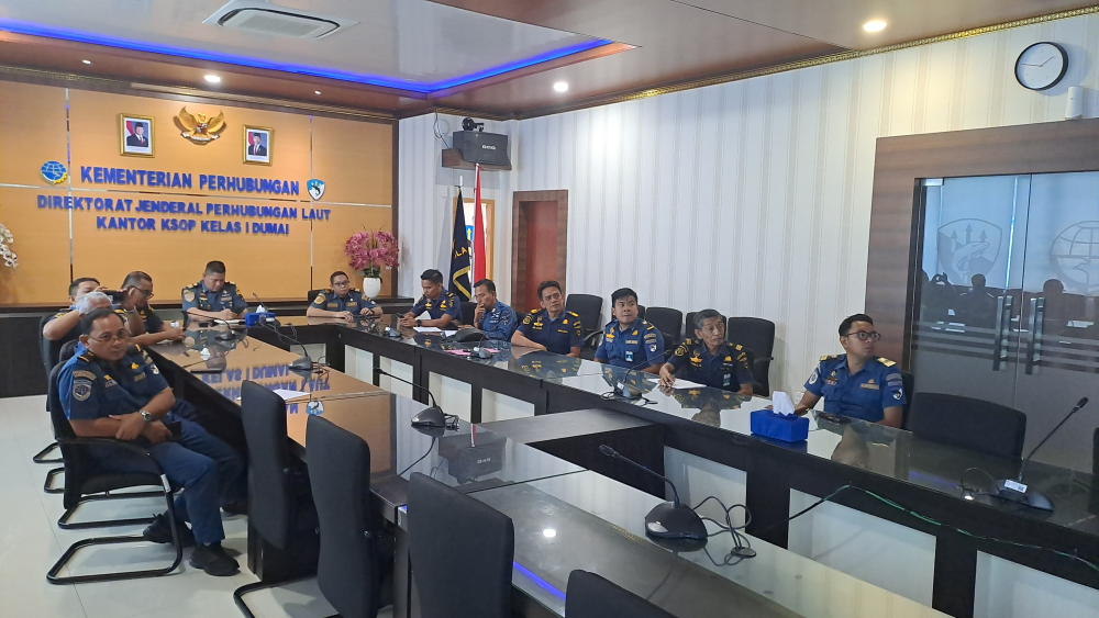 Kantor KSOP Kelas I Dumai mengikuti kegiatan Monitoring dan Evaluasi Pemeliharaan Kapal Negara Patroli (Docking dan Repowering)