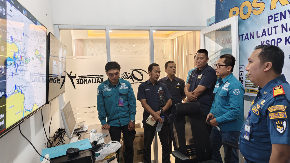 Automatic Identification System (AIS)
