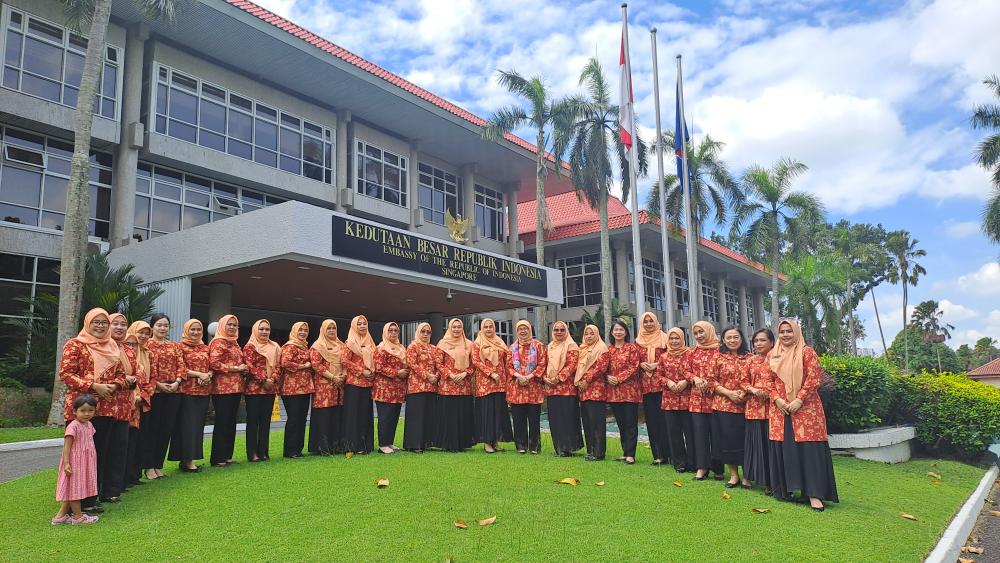 KUNJUNGAN KERJA DWP KANTOR KSOP KELAS I DUMAI KE KBRI SINGAPURA