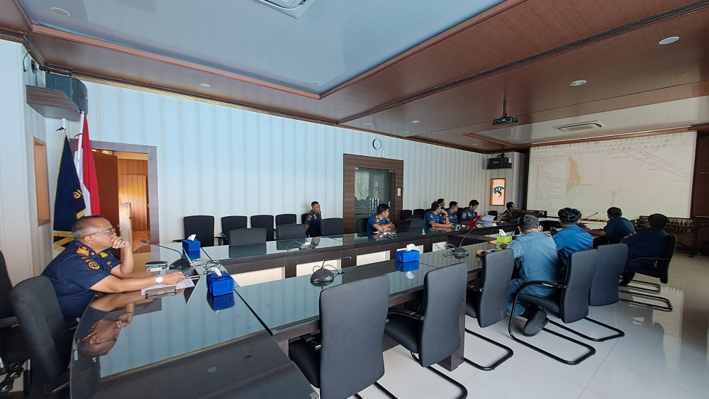 Kantor KSOP Kelas I Dumai melaksanakan kegiatan Rapat Pembahasan Rencana Penetapan Area Ship to Ship (STS) di Wilayah Perairan Dumai.