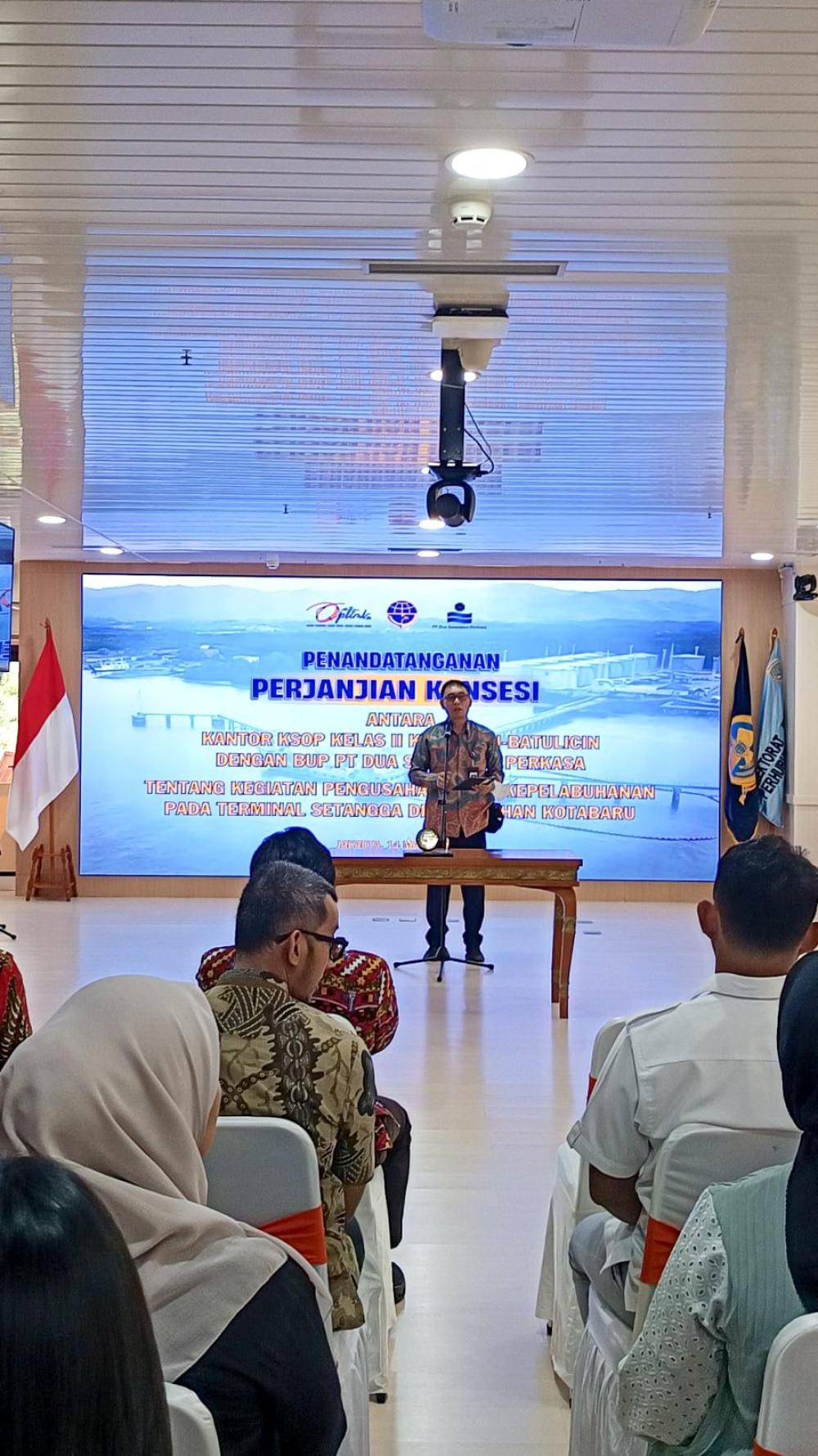 Kemenhub dan PT. Dua Samudera Perkasa Tandatangani Konsesi Terminal Setangga di Pelabuhan Kotabaru