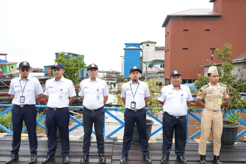 Peringatan Hari Kesadaran Nasional 17 Maret 2025 Kantor KSOP Kelas III Rangga Ilung