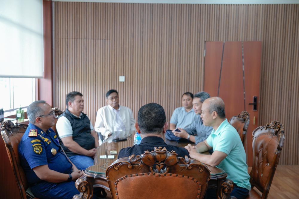 Kepala Kantor KSOP Kelas I Dumai  menerima kunjungan dari Dewan Direksi (Board of Directors) PT. Krakatau Bandar Samudera di Kantor KSOP Kelas I Dumai.