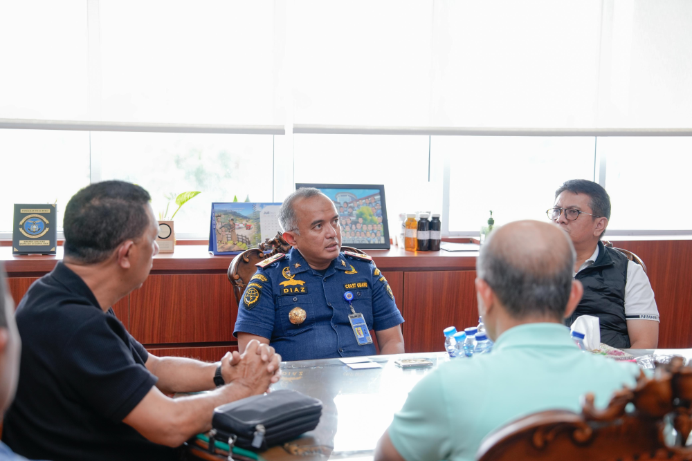 Kepala Kantor KSOP Kelas I Dumai  menerima kunjungan dari Dewan Direksi (Board of Directors) PT. Krakatau Bandar Samudera di Kantor KSOP Kelas I Dumai.