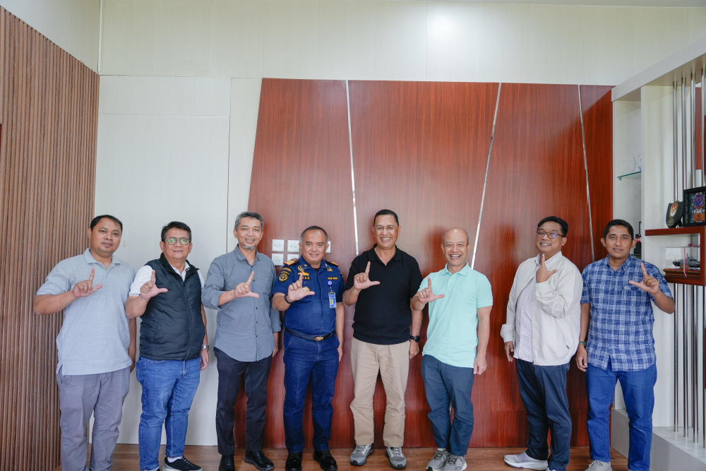 Kepala Kantor KSOP Kelas I Dumai  menerima kunjungan dari Dewan Direksi (Board of Directors) PT. Krakatau Bandar Samudera di Kantor KSOP Kelas I Dumai.