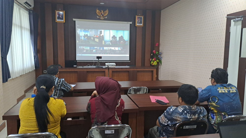Rapat Koordinasi Persiapan Penyelenggaraan Angkutan Lebaran Tahun 2025 / 1446 H di Provinsi Riau yang diselenggarakan oleh Dinas Perhubungan Provinsi Riau.