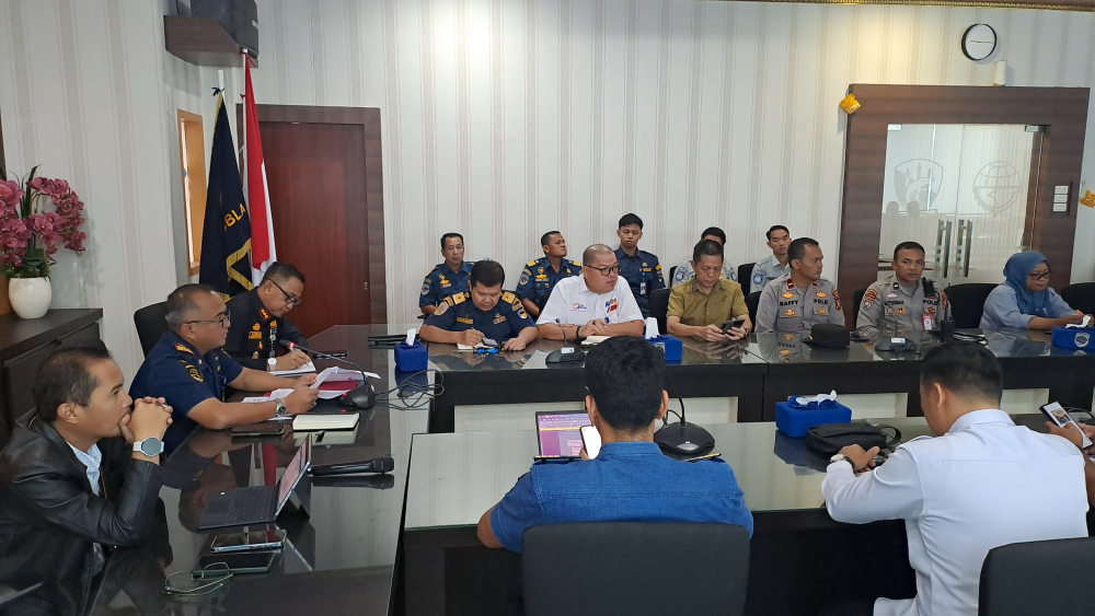 Rapat koordinasi Angkutan Lebaran Tahun 2025 di Pelabuhan Dumai