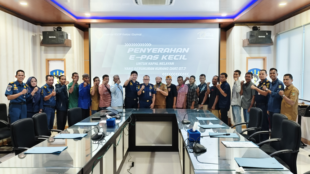 Penyerahan E-Pas Kecil untuk Kapal Nelayan yang berukuran < GT.7.