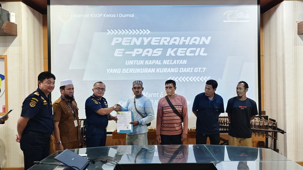 Penyerahan E-Pas Kecil untuk Kapal Nelayan yang berukuran < GT.7.