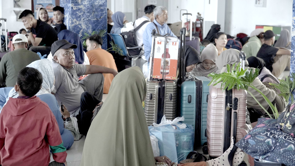 Pelabuhan Terminal Penumpang Bandar Deli Belawan, Padat di Hari Kedua Lebaran 1446 H