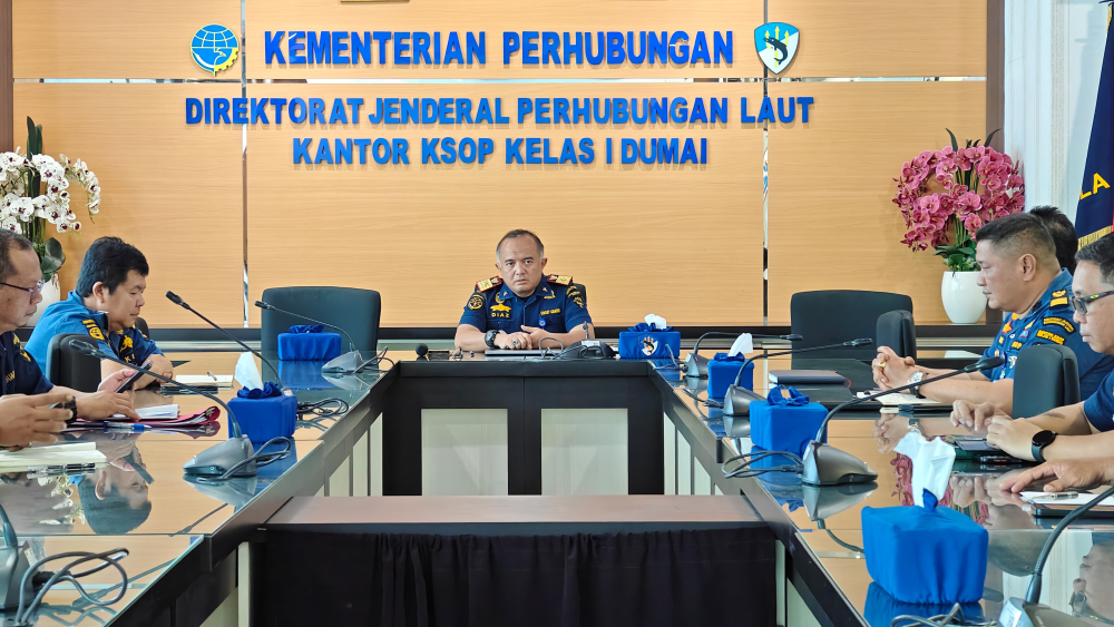 RAPAT EVALUASI KINERJA PEGAWAI KANTOR KSOP KELAS I DUMAI