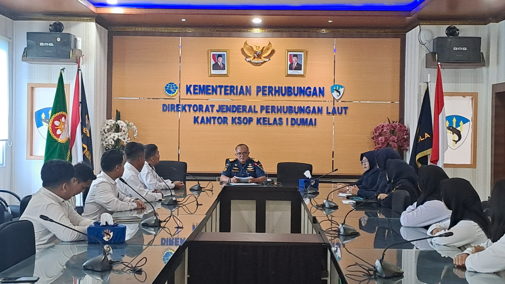 KEPALA KANTOR KSOP KELAS I DUMAI MENERIMA LAPOR DIRI DARI CPNS KEMENHUB TAHUN ANGGARAN 2024