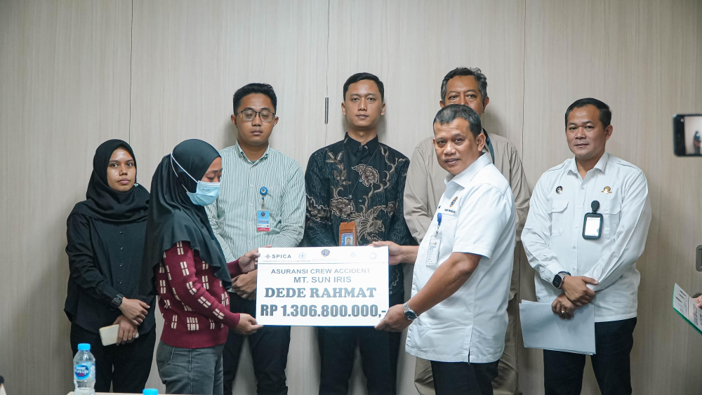 KEMENHUB FASILITASI PENYALURAN ASURANSI BAGI KELUARGA PELAUT YANG GUGUR SAAT TUGAS