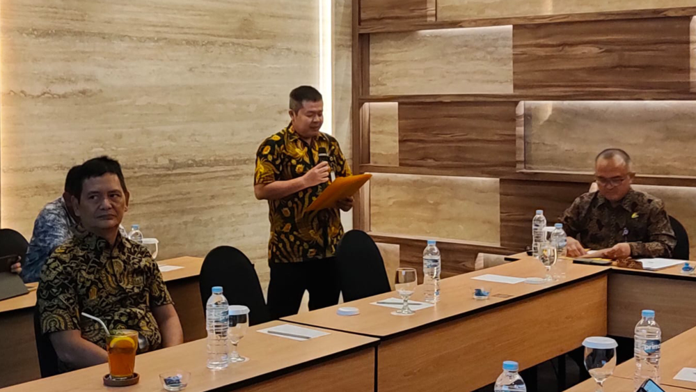 Penandatanganan Perjanjian Kerja Sama Antara KANTOR KSOP Kelas I Dumai dengan PT. IVO MAS TUNGGAL tentang Penggunaan Perairan Terminal Khusus PT. IVO MAS TUNGGAL dan Penandatanganan Perjanjian Kerja Sama antara Kantor KSOP Kelas I Dumai dengan PT. OLEOKIM
