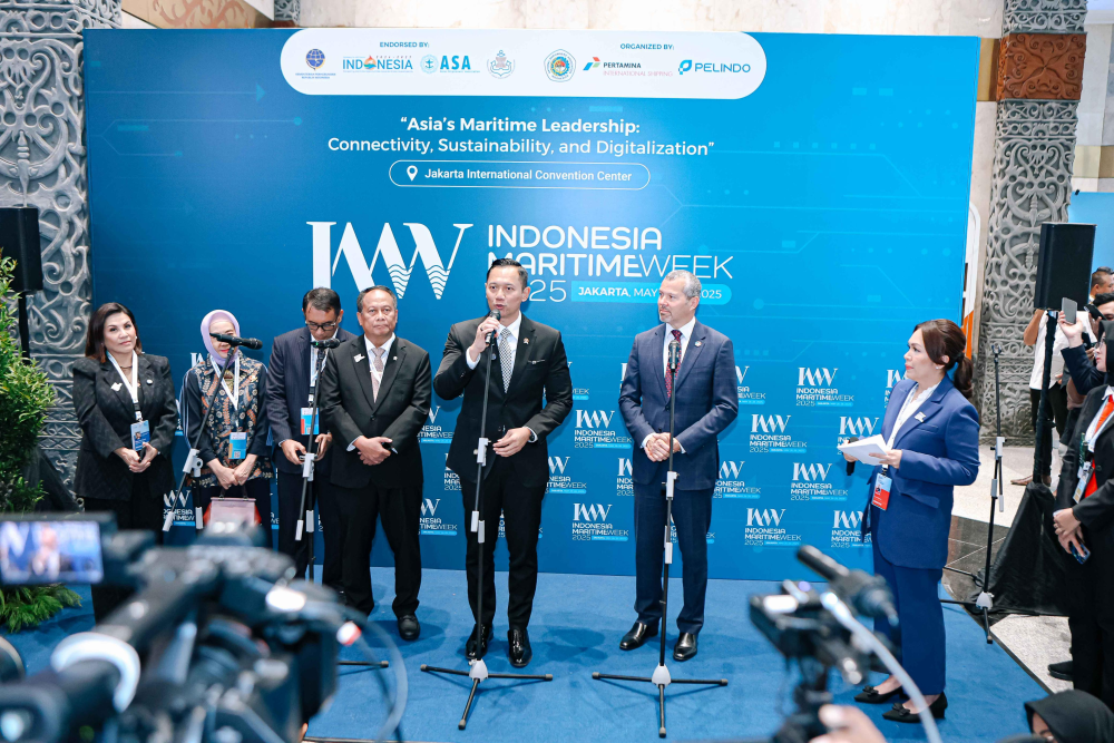 Menko AHY Buka Ajang Indonesia Maritime Week 2025