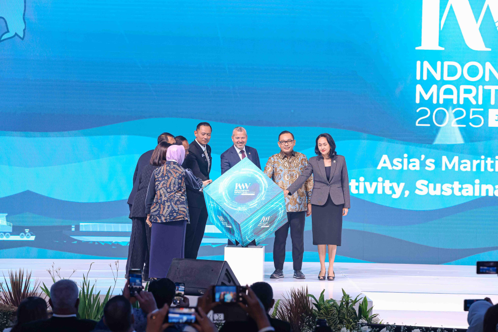 Menko AHY Buka Ajang Indonesia Maritime Week 2025