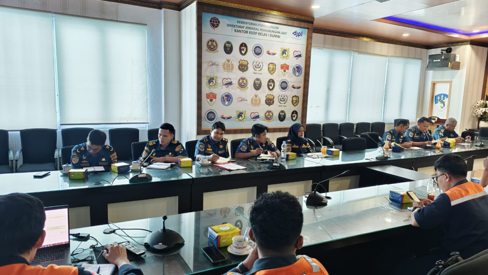 Rapat Koordinasi Progres Pekerjaan Pengerukan PT. Pelindo Regional I Cabang Dumai.