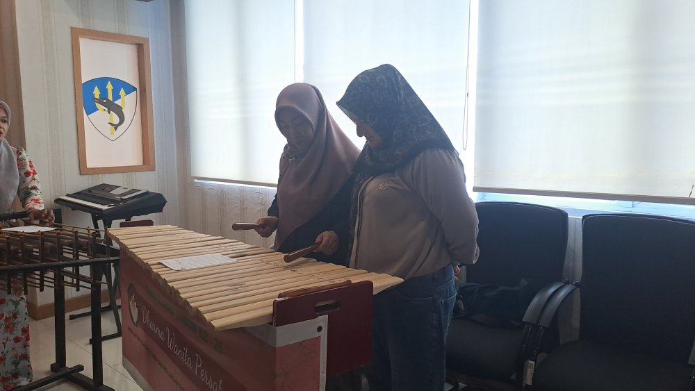 DWP KANTOR KSOP KELAS I DUMAI MELAKUKAN KEGIATAN LATIHAN ALAT MUSIK TRADISONAL