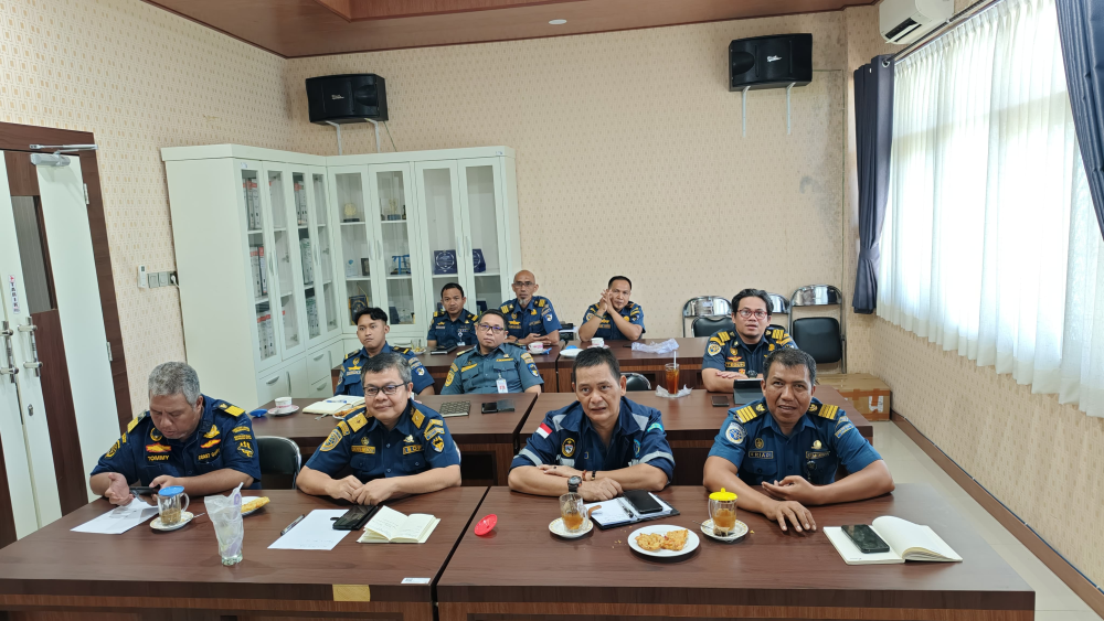 KANTOR KSOP KELAS I DUMAI MENGIKUTI RAPAT  Pembahasan Tindak Lanjut PM. 77 Tahun 2016