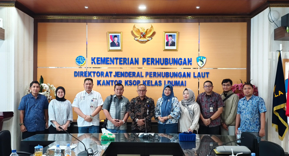 RAPAT PEMBAHASAN DRAF PERJANJIAN KERJA SAMA ANTARA KANTOR KSOP KELAS I DUMAI DENGAN PT KRAKATAU BANDAR SAMUDERA TENTANG PELAYANAN JASA PEMANDUAN DAN PENUNDAAN KAPAL DI TERMINAL UMUM SEMENTARA PT. CALANG SEJATI INDAH