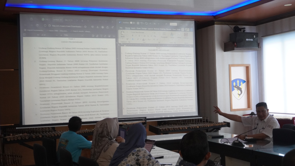 RAPAT PEMBAHASAN DRAF PERJANJIAN KERJA SAMA ANTARA KANTOR KSOP KELAS I DUMAI DENGAN PT KRAKATAU BANDAR SAMUDERA TENTANG PELAYANAN JASA PEMANDUAN DAN PENUNDAAN KAPAL DI TERMINAL UMUM SEMENTARA PT. CALANG SEJATI INDAH