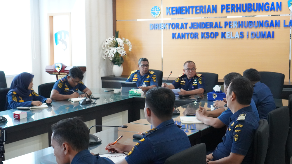 RAPAT PEMBAHASAN USULAN REVISI PERAIRAN WAJIB PANDU KELAS I DUMAI