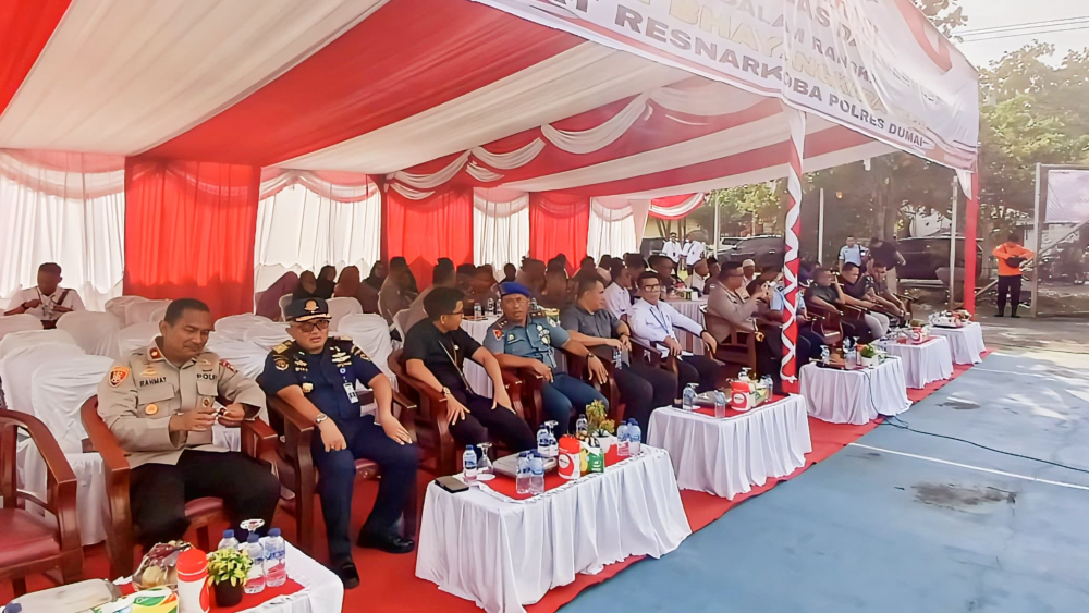 DEKLARASI KAMPUNG BEBAS DARI NARKOBA DALAM RANGKA HARI BHAYANGKARA&nbsp;KE-79
