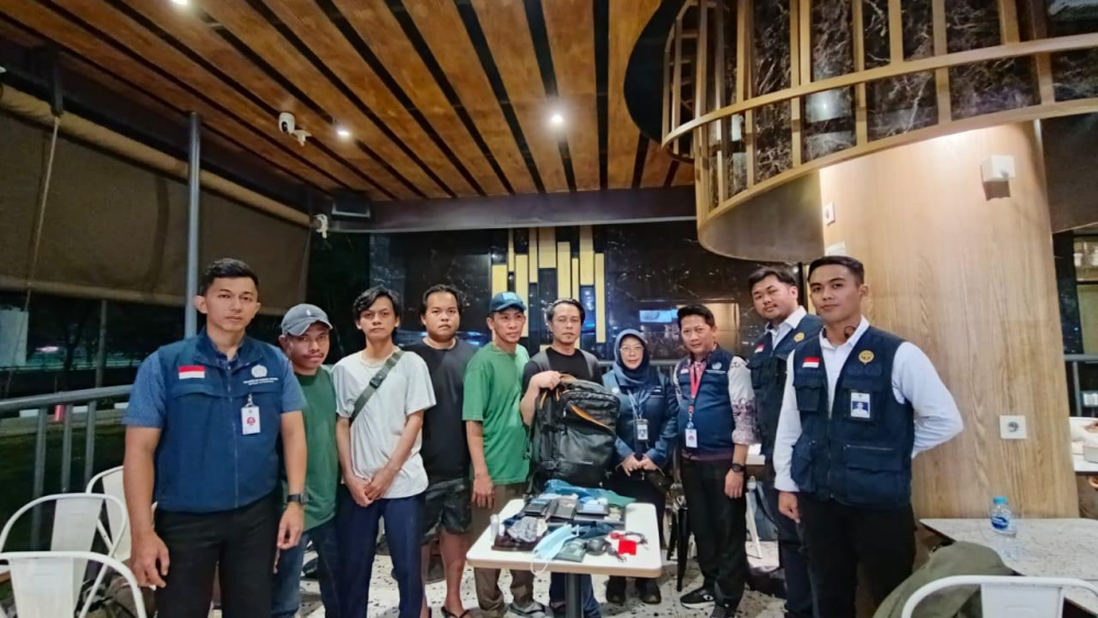 LINDUNGI PELAUT / AWAK KAPAL INDONESIA BEKERJA PADA KAPAL BERBENDERA ASING, KEMENTERIAN PERHUBUNGAN FASILITASI PEMULANGAN AWAK KAPAL WNI DI DARI PERAIRAN MUMBAI HINGGA SEYCHELLES